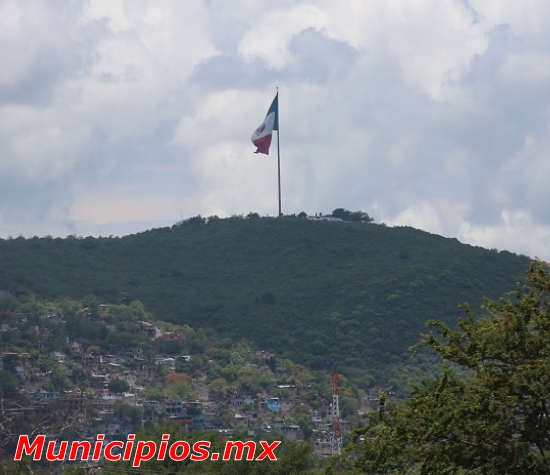 Bandera Grande en Iguala, Guerrero