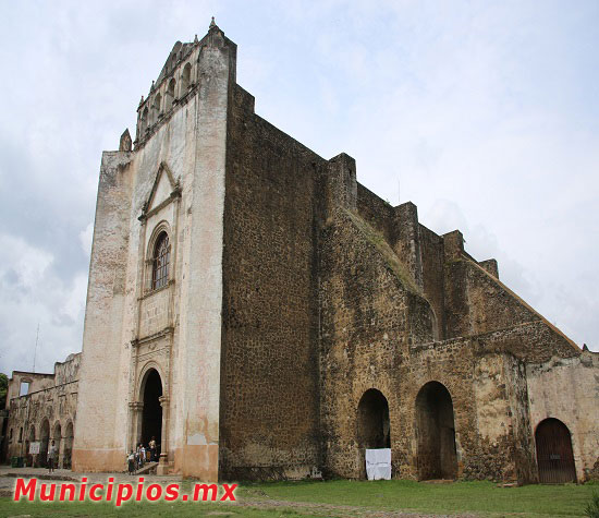 Ex Convento de San Juan Bautista en Tlayacapan en el Estado de Morelos