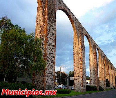 Foto del Acueducto en la ciudad de Querérato