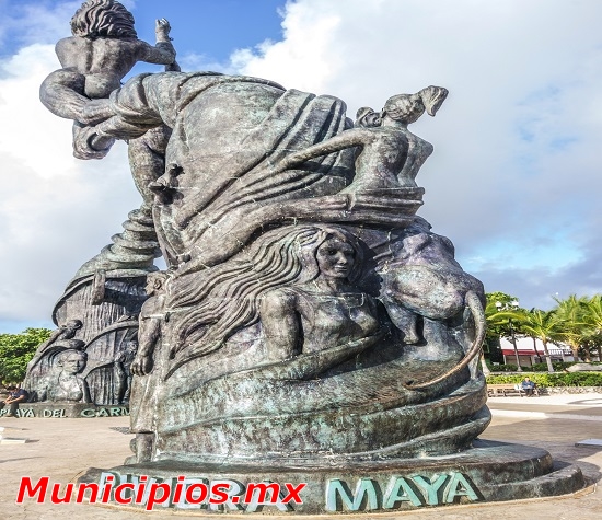 Monumento a Riviera Maya